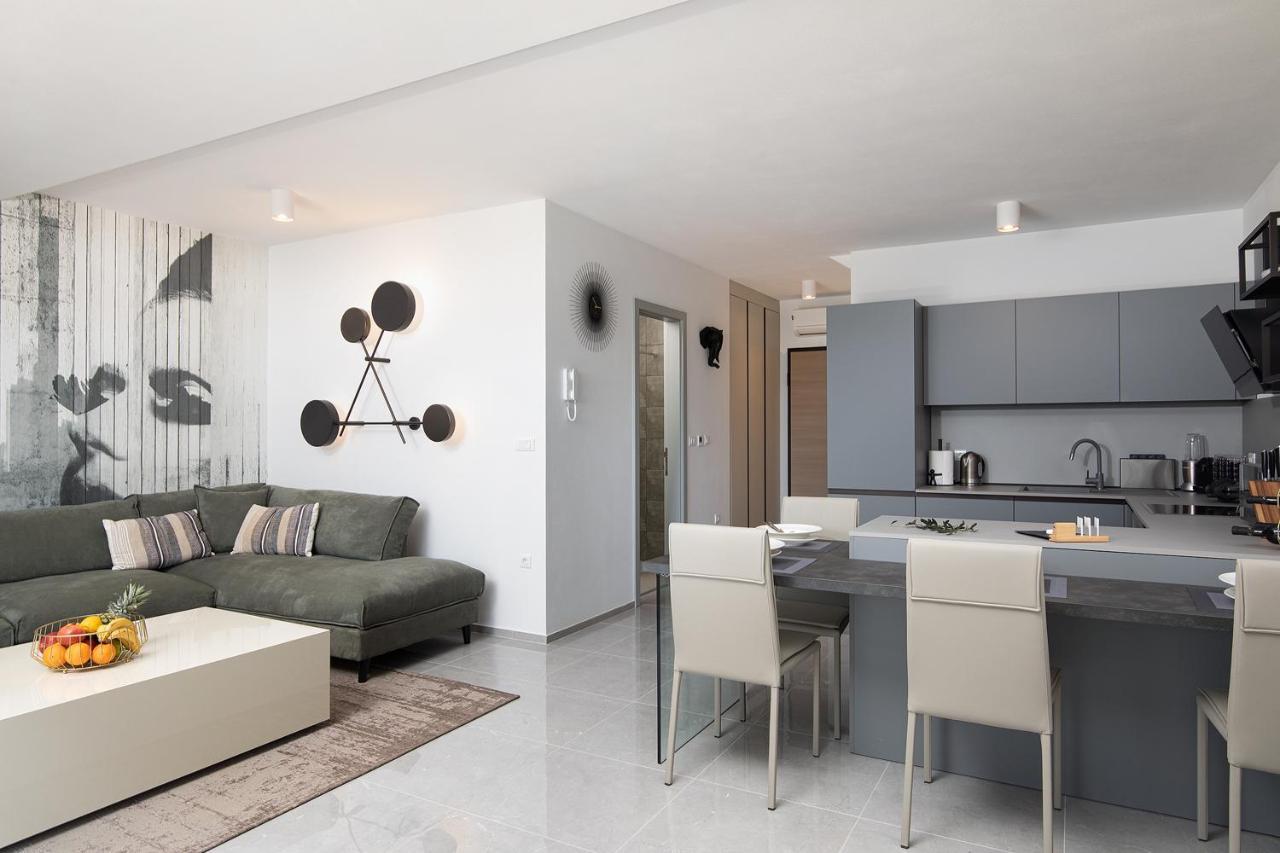Apartman Damjan Pjescana Uvala Luaran gambar